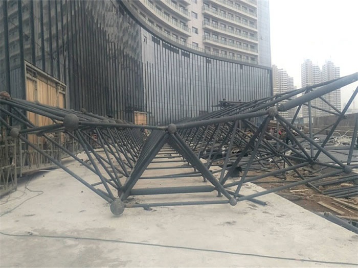 汨罗万豪酒店雨棚网架